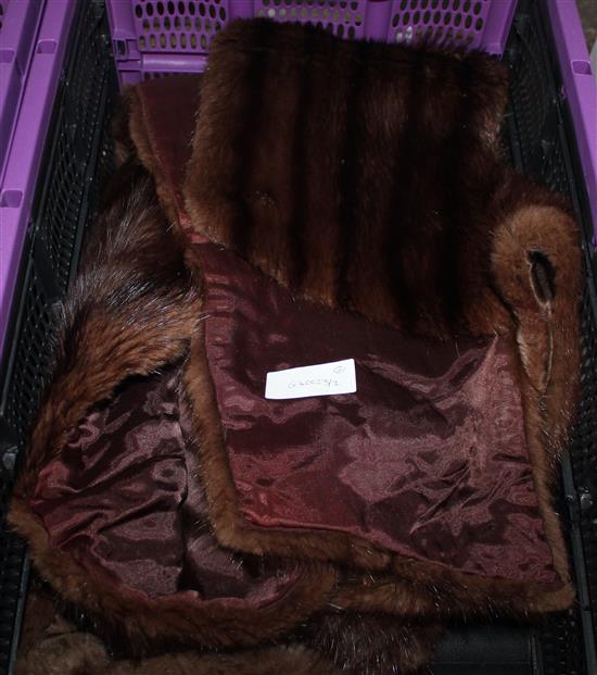 2 fur stoles